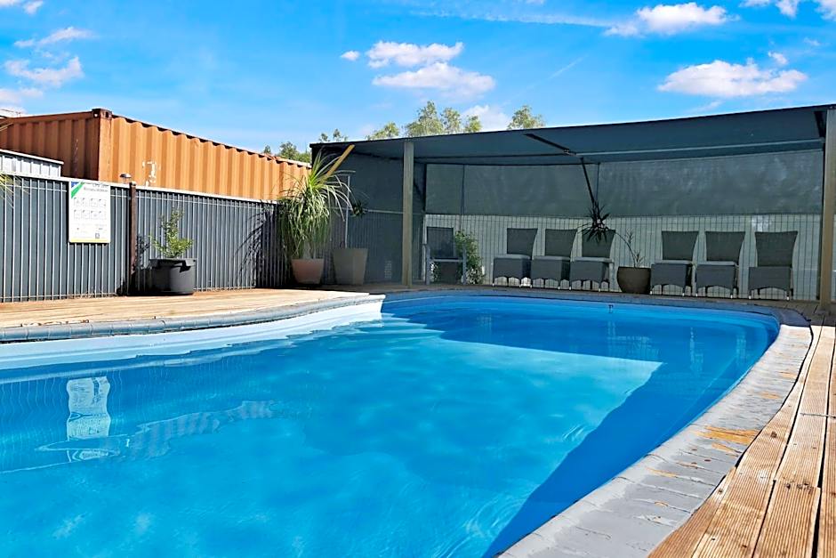 AAOK Moondarra Caravan Park