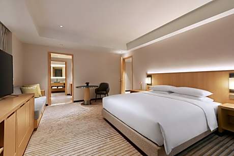 King Suite with Sofa Bed