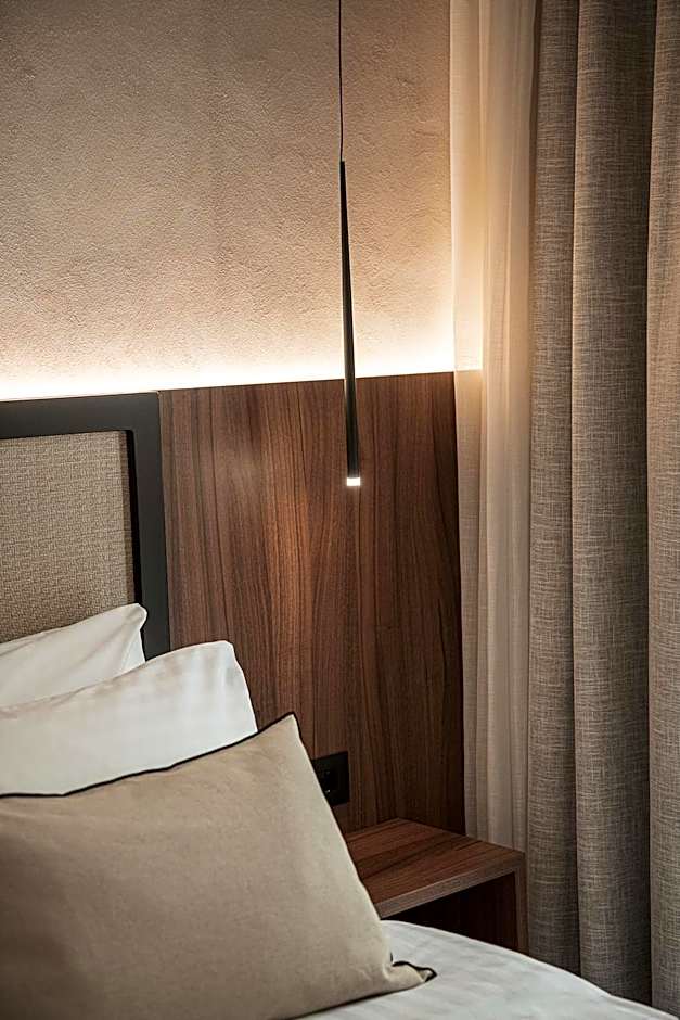 Copal Simple Staying