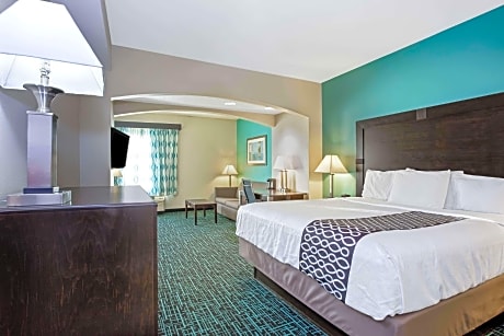 1 King Bed Deluxe Executive Room Non-Smoking