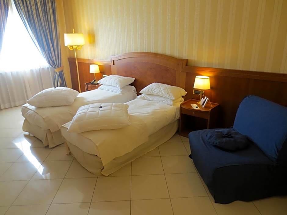 Hotel Joyfull