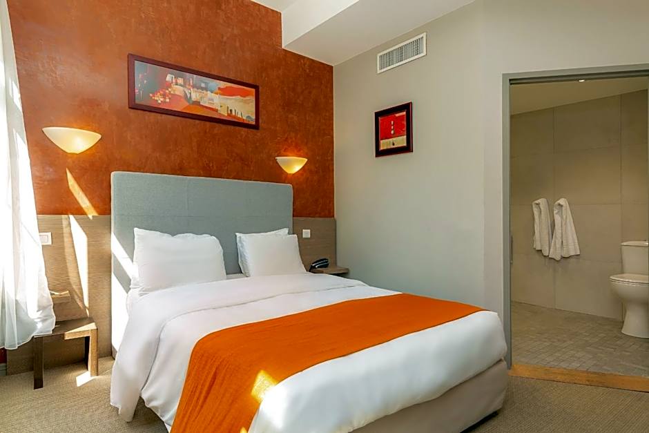 Kyriad Avignon - Palais des Papes