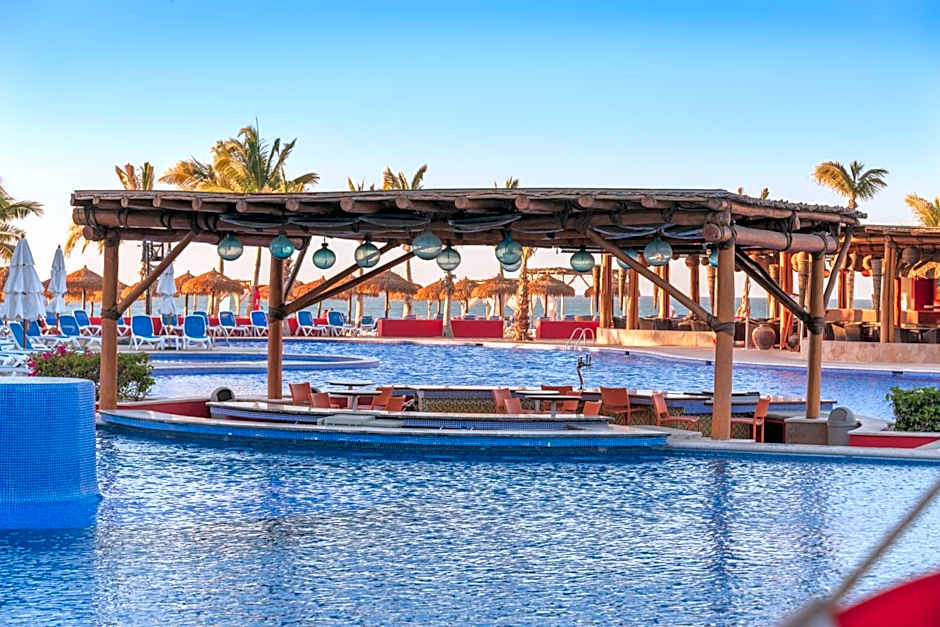 Grand Decameron Los Cabos, A Trademark All Inclusive Resort