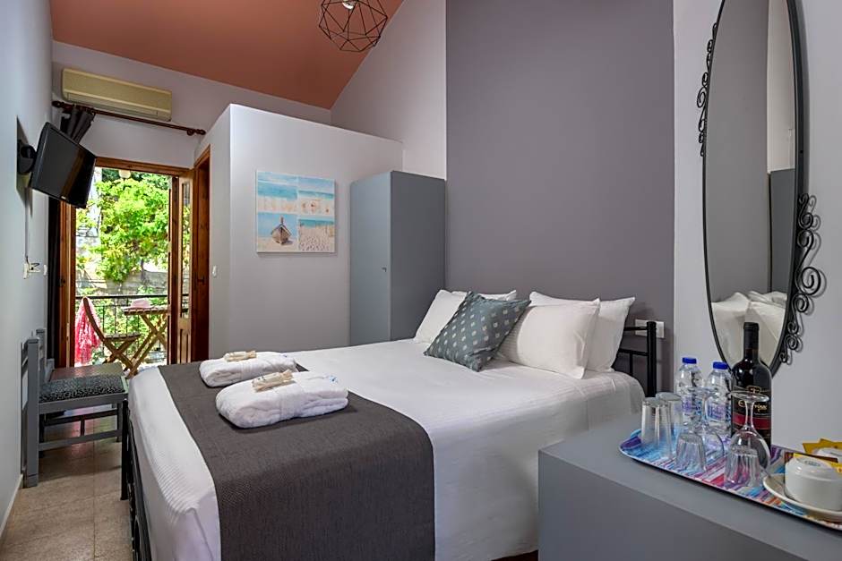 Grace Hotel & Studios