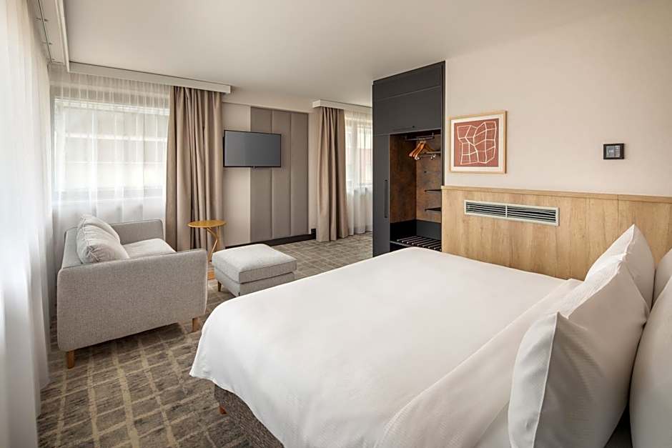 Crowne Plaza Budapest By IHG