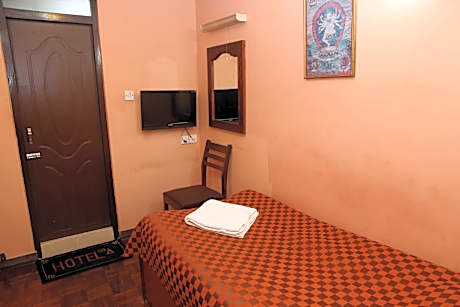 Single Standard Room (Single Bed)