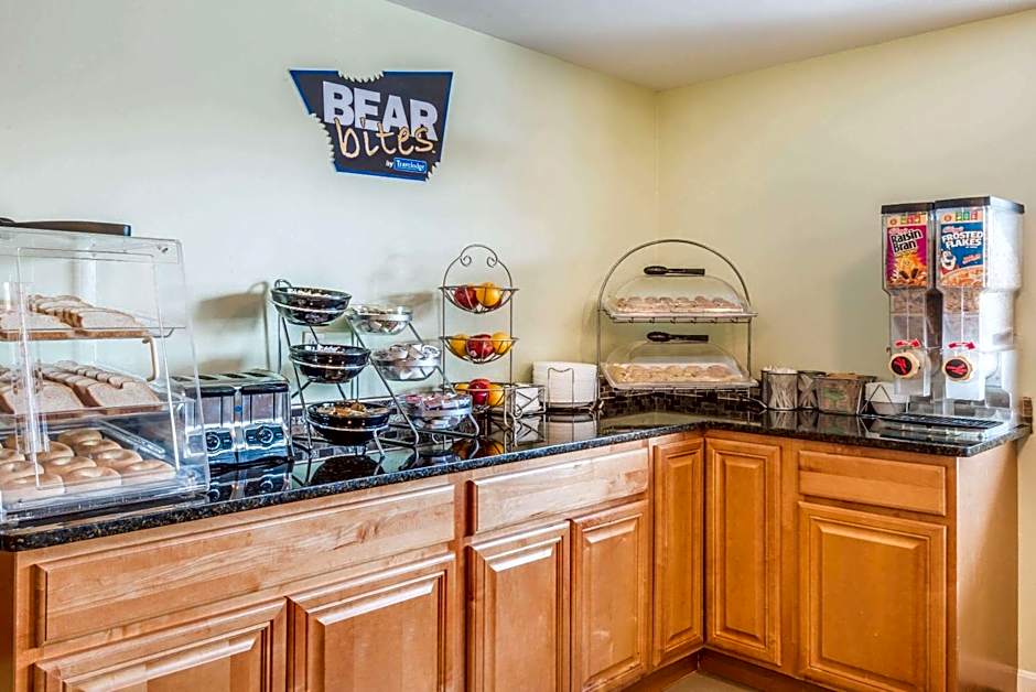 Days Inn by Wyndham Middletown/Newport Area