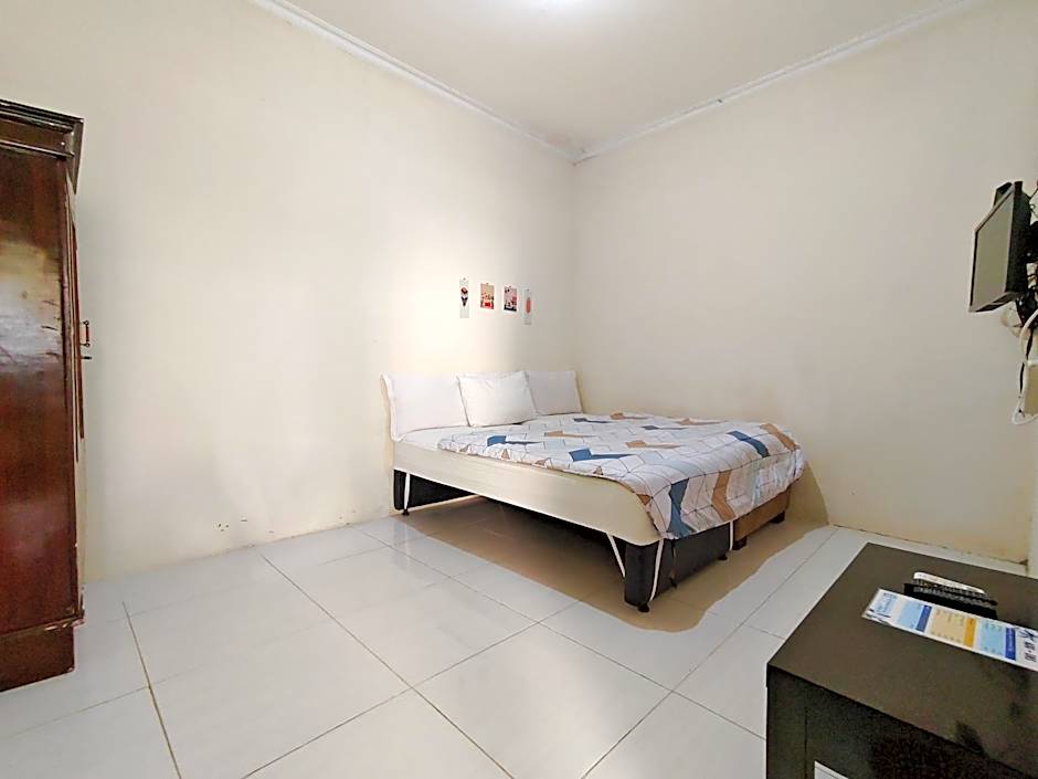 Homey Guesthouse near Sby Zoo (Syariah) 