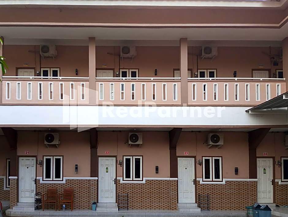 Isa Homestay Kudus Mitra Reddoorz