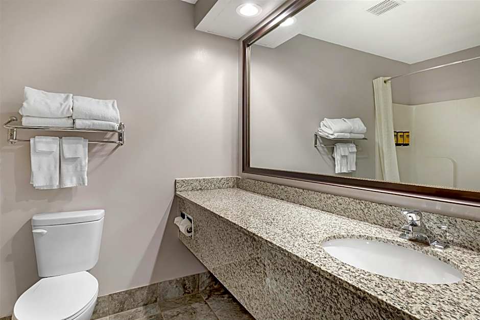 Best Western Plus Eau Claire Conference Center