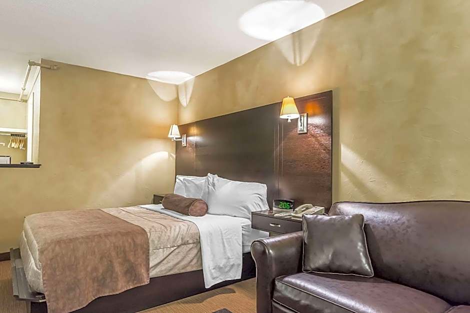 Quality Hotel & Conference Centre