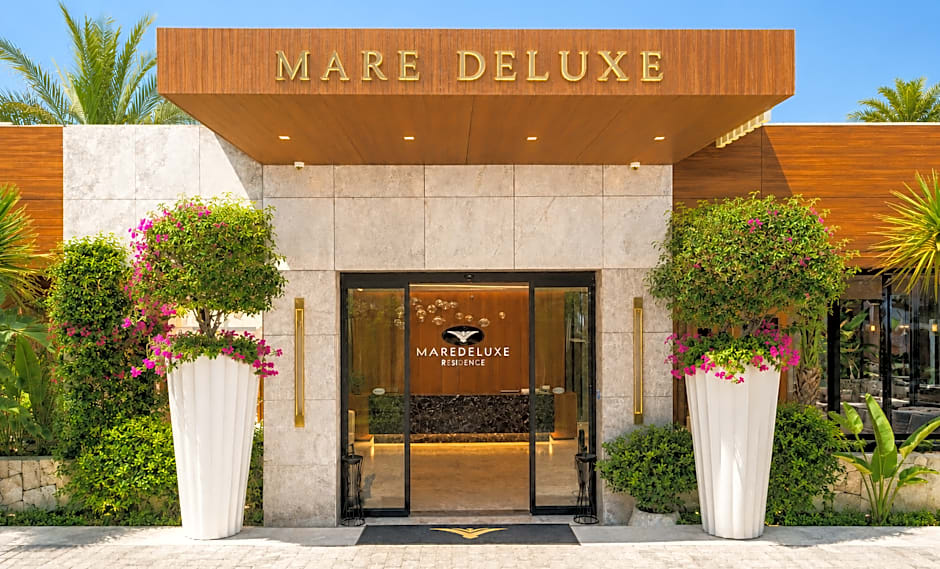 Mare Deluxe Residences  & Villas