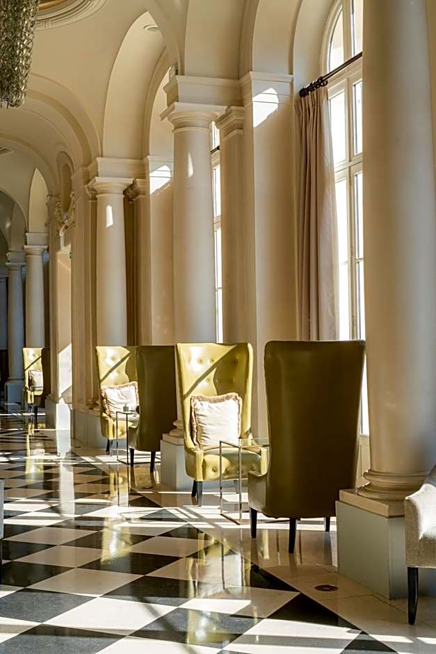 Trianon Palace Versailles, A Waldorf Astoria By Hilton Hotel