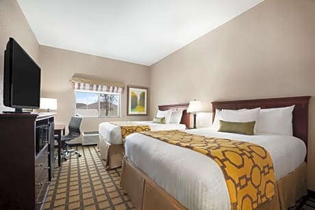 Queen Room with Two Queen Beds and Roll-In Shower - Mobility/Hearing Accessible - Non-Smoking