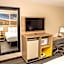 Days Inn and Suites by Wyndham Hammond, IN