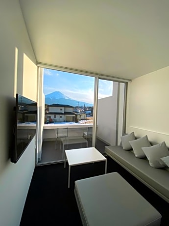Superior Twin Room with Mt.Fuji View - Non-Smoking