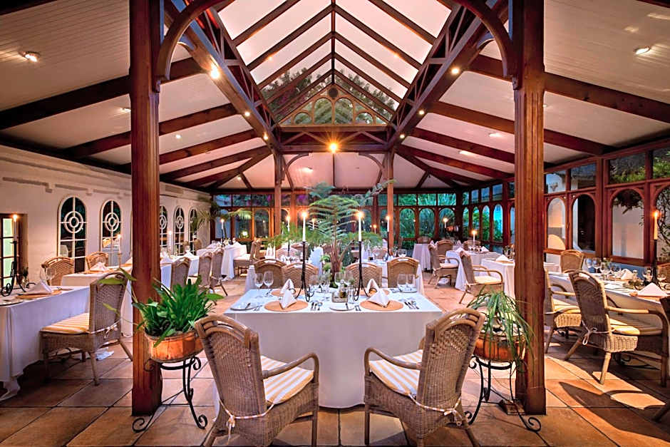 Hunters Country House