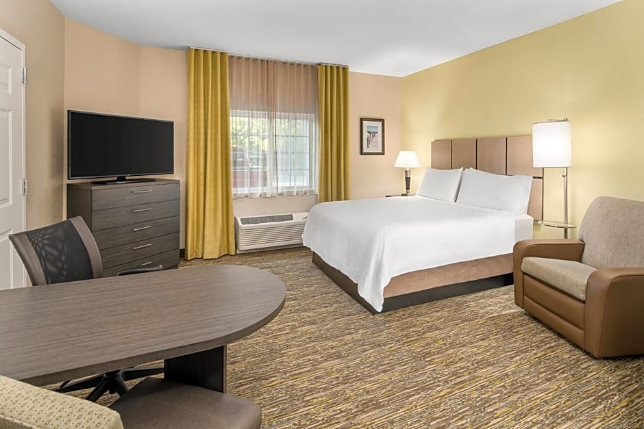 Candlewood Suites Destin-Sandestin Area