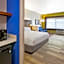 Holiday Inn Express and Suites South Hill By IHG
