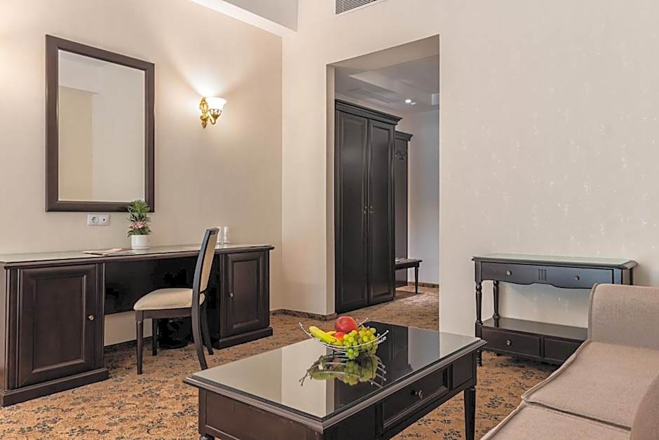 Rediu Hotel & Restaurant