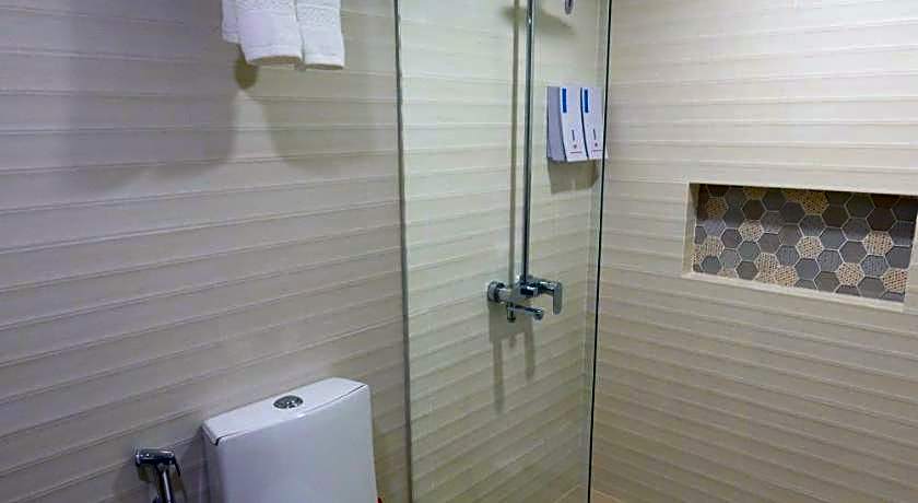 SureStay Plus by Best Western Cebu City