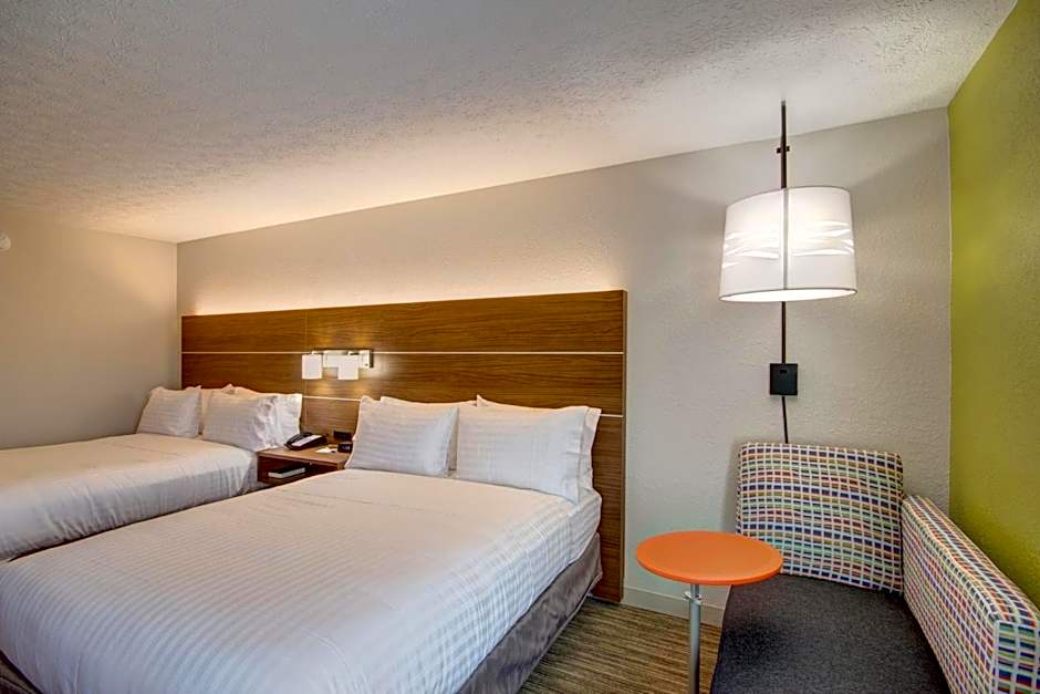 Holiday Inn Express Columbus South - Obetz By IHG