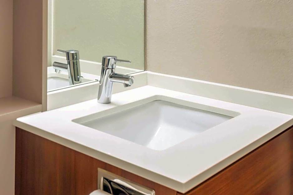 Microtel Inn & Suites By Wyndham Altoona