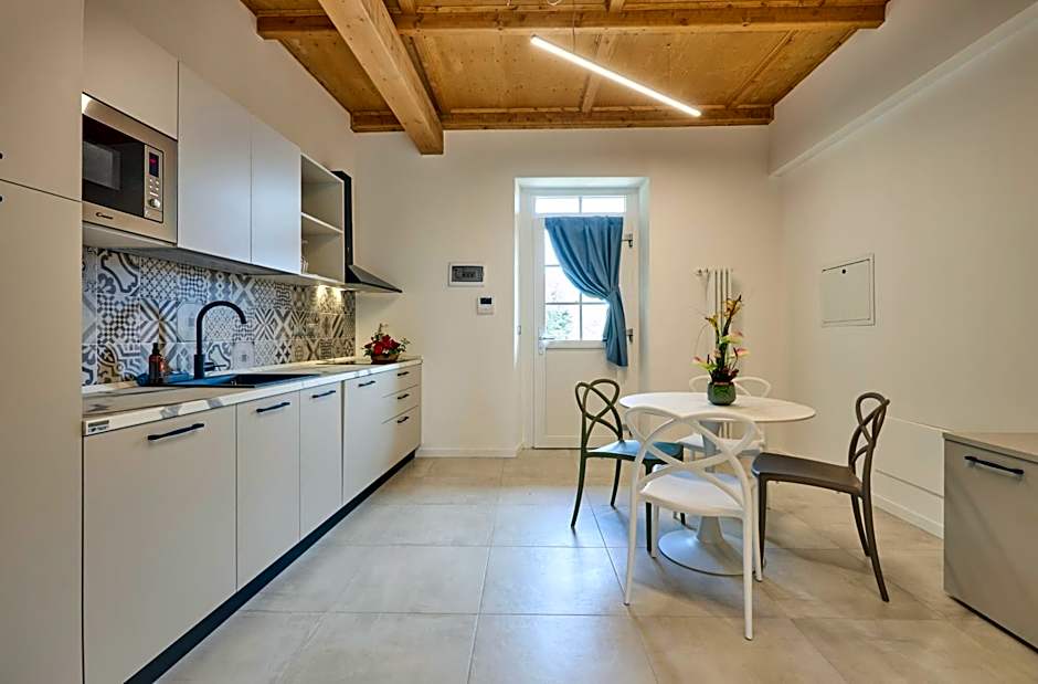 Via Ai Portici Suite