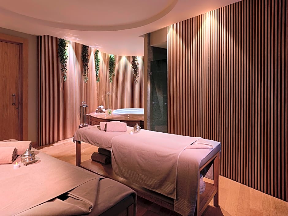 Lara Barut Collection - Ultra All Inclusive