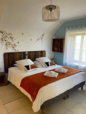 Superior King Room