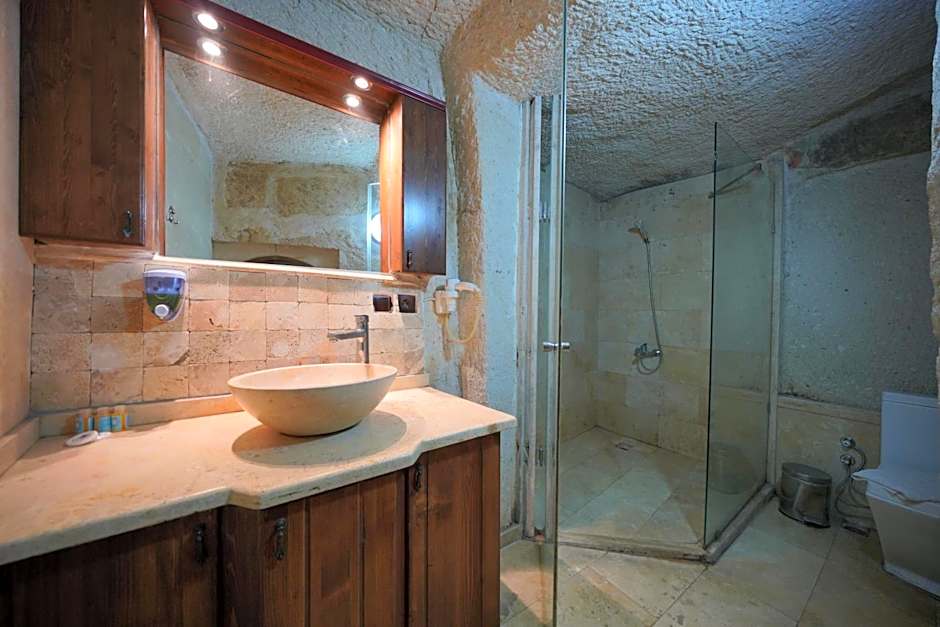 View Cave Hotel
