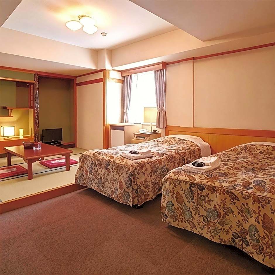 Okinawa Sunplaza Hotel