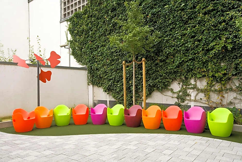 Art & Business Hotel