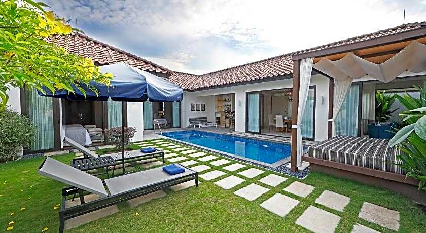 Pantai Indah Lagoi Bintan