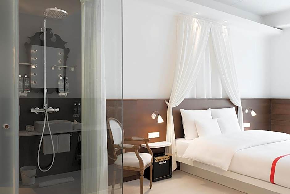 Ruby Rosi Hotel Munich