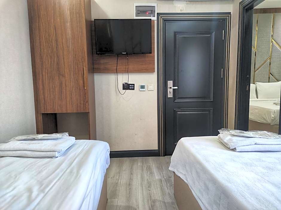 The Golden Pera's Hotel & Spa