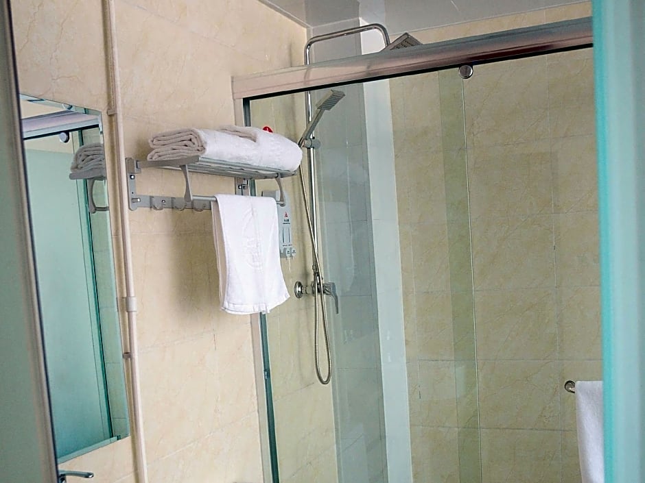 GreenTree Inn Shandong Dezhou Qihe County Party Committee Qilu Street Express Hotel