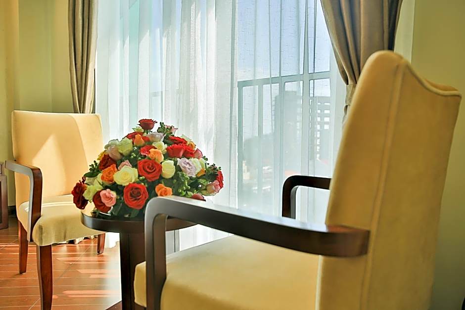 Magnolia hotel and conference center