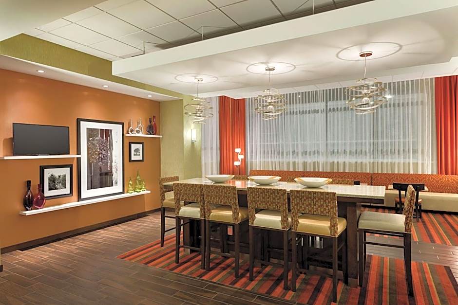 Hampton Inn By Hilton St Albans VT