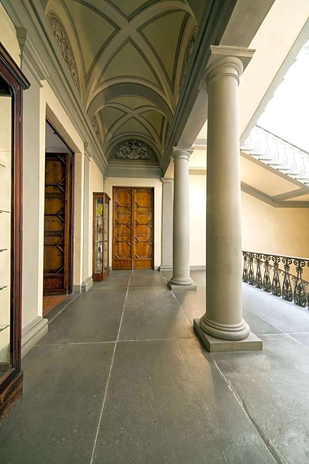 Casa Santo Nome di Gesu