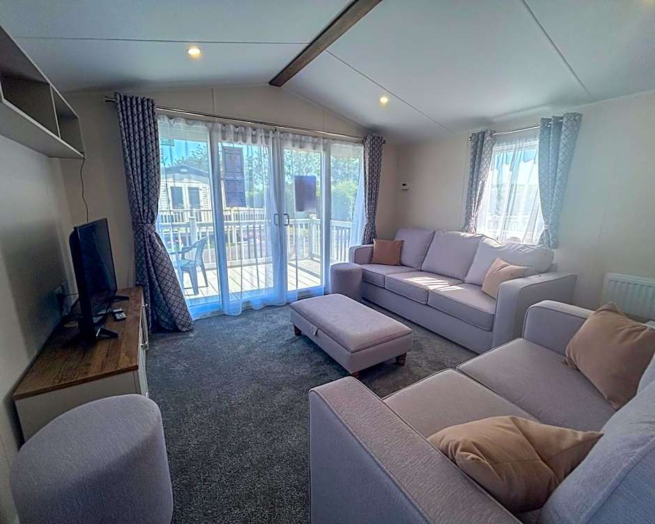 Home Farm Park - Caravans & Lodges without Hot tubs