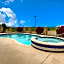 Comfort Inn & Suites Alvarado