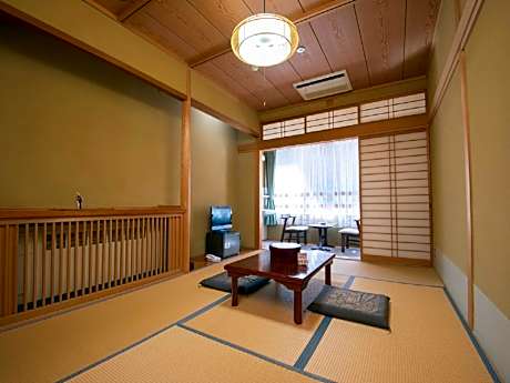 Japanese-Style Room with Toilet Selected at Check-In