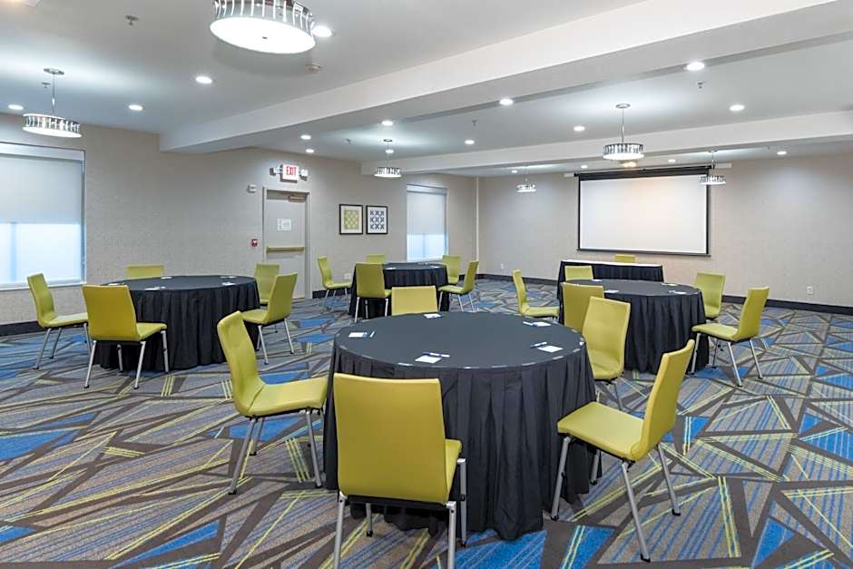 Holiday Inn Express Arlington Interstate 20 Parks Mall By IHG