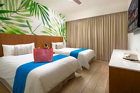 Standard Double Suite