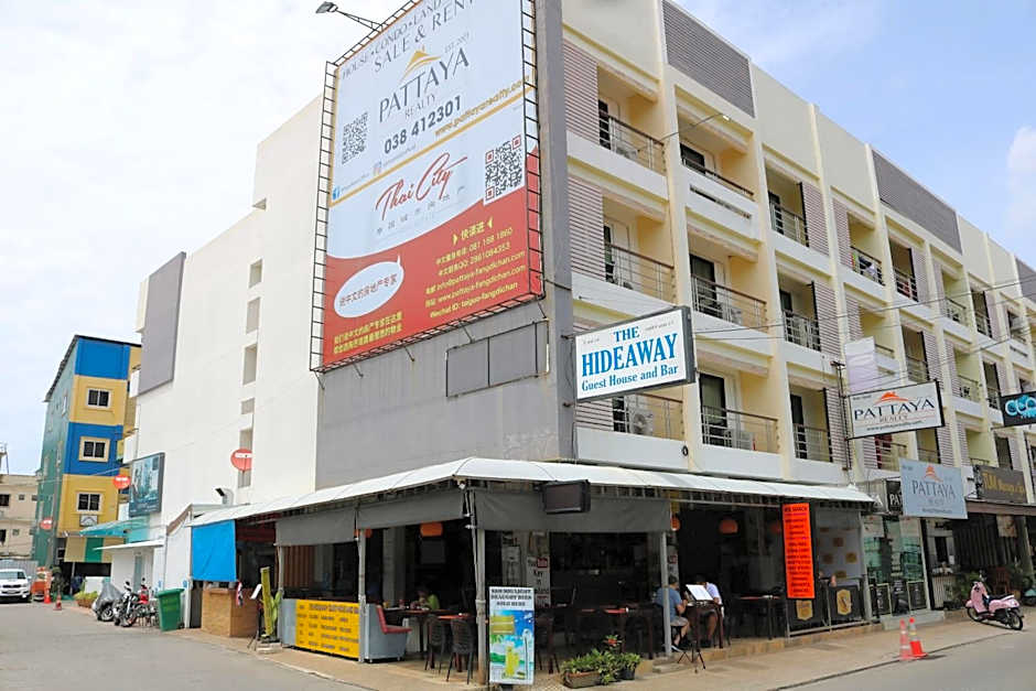 Hideaway Guest House And Bar