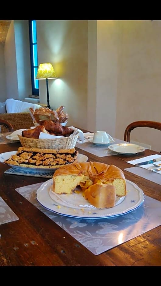 La casa dalle finestre blu