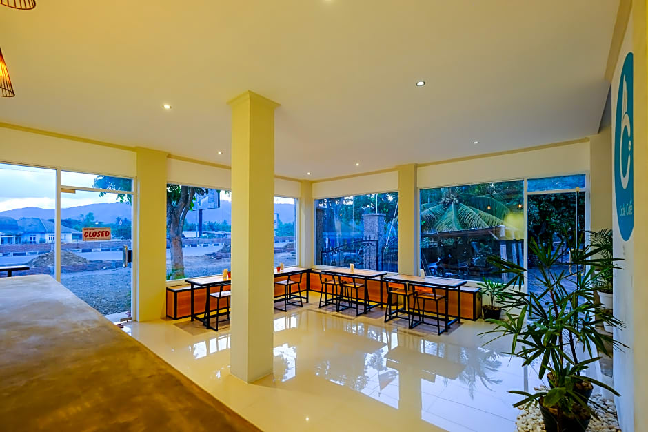 1793 Kuta Circle Homestay