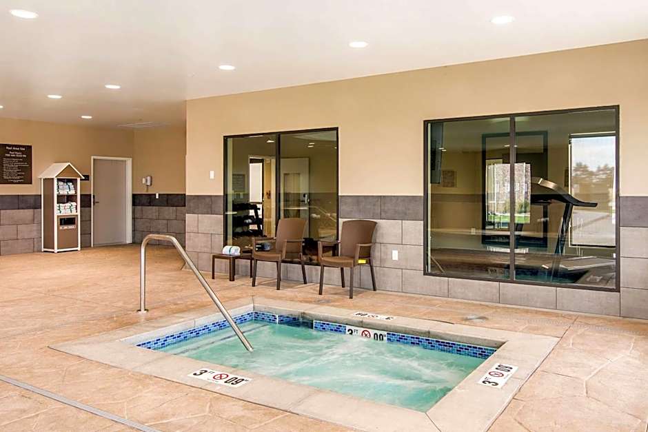 Comfort Suites