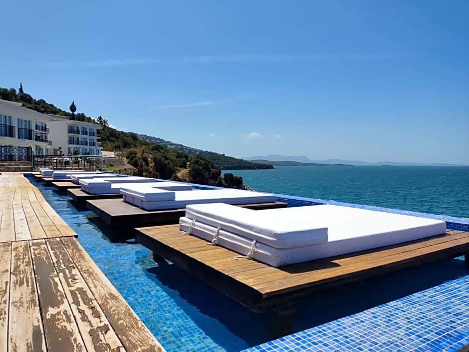 Ni Marin Hotel